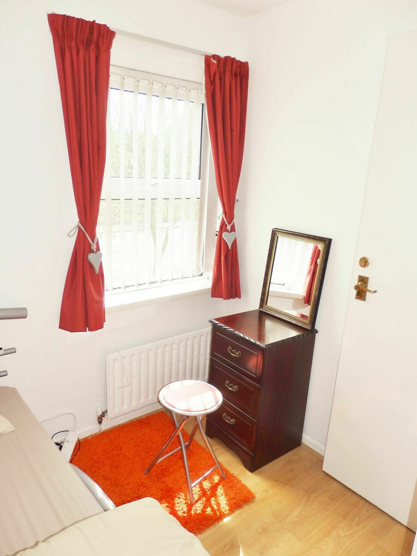 Very Central Location- Free Parking - 2 Bedrooms Belfast Kültér fotó