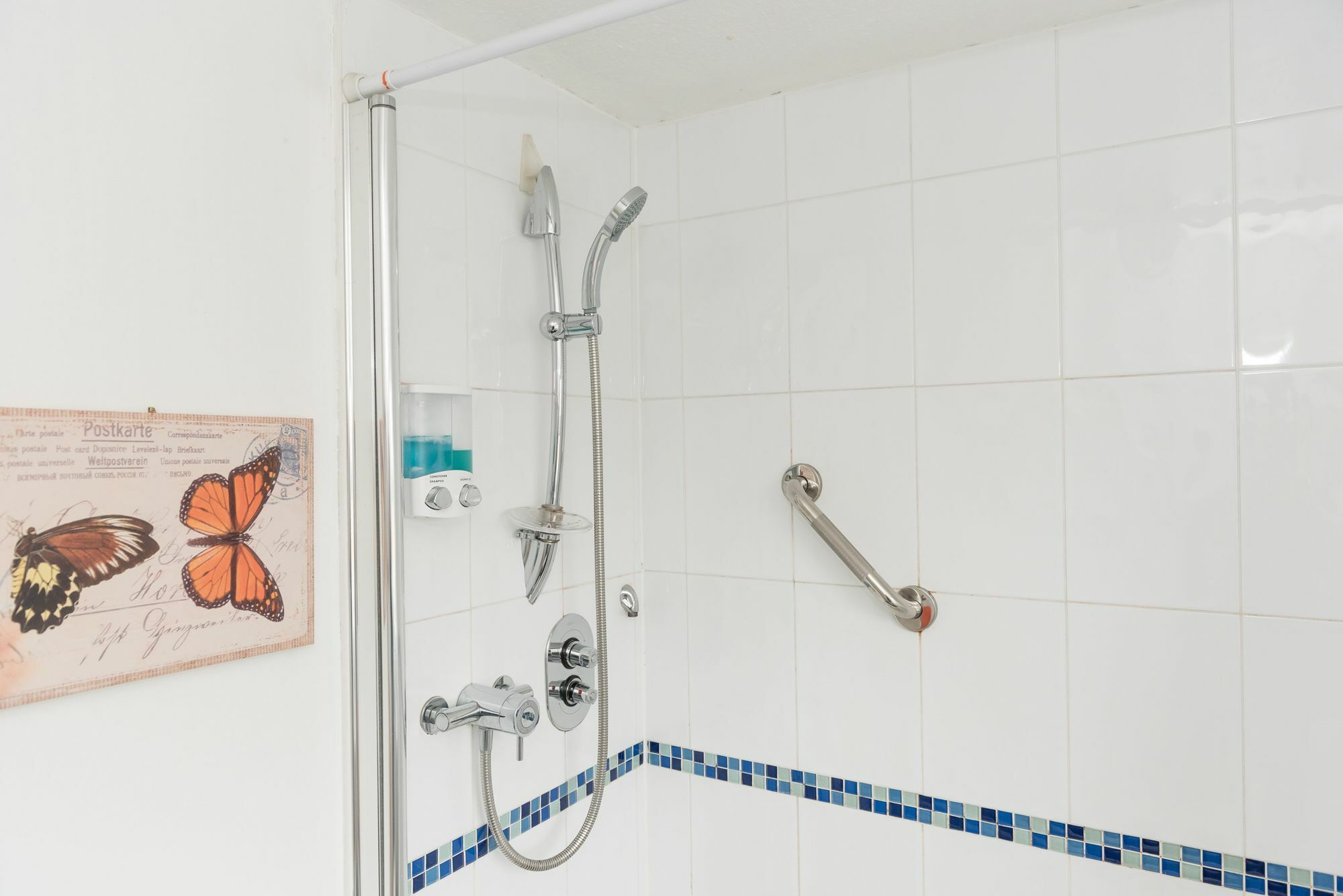 Very Central Location- Free Parking - 2 Bedrooms Belfast Kültér fotó