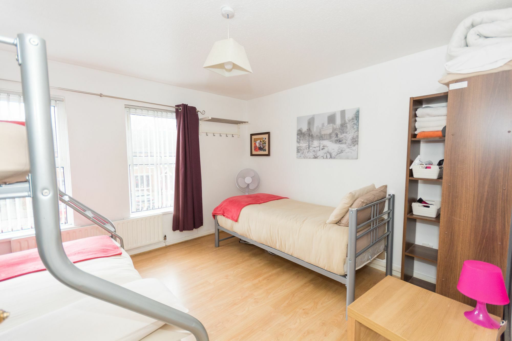 Very Central Location- Free Parking - 2 Bedrooms Belfast Kültér fotó